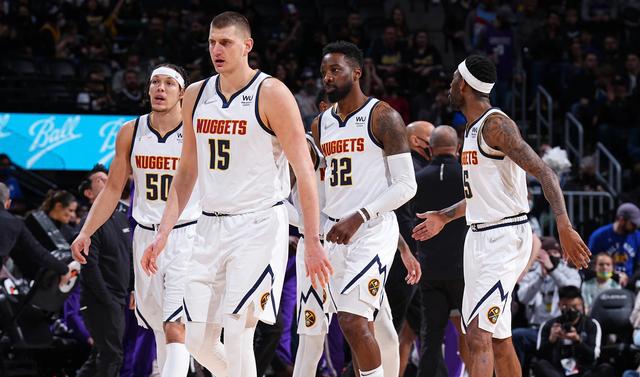 包含丹佛掘金刷新队史纪录备战国王杯C罗连续十五场比赛得分超过问鼎冠军，现场解说直呼：赛前辽宁本钢备战欧篮联的词条